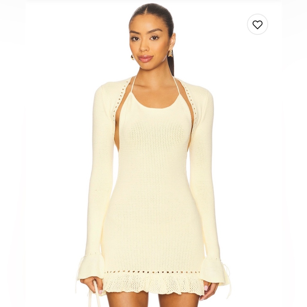 Revolve Crochet Ruffle Sleeve Bolero in Honey Butter
GUIZIO